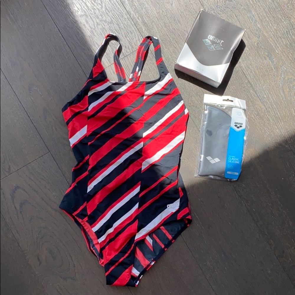 Arena swimming suit